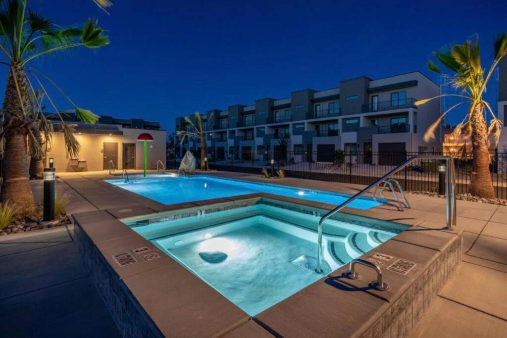 Zen Trail Retreat - New 5 Bedroom Luxury Condo Σεντ Τζορτζ Εξωτερικό φωτογραφία