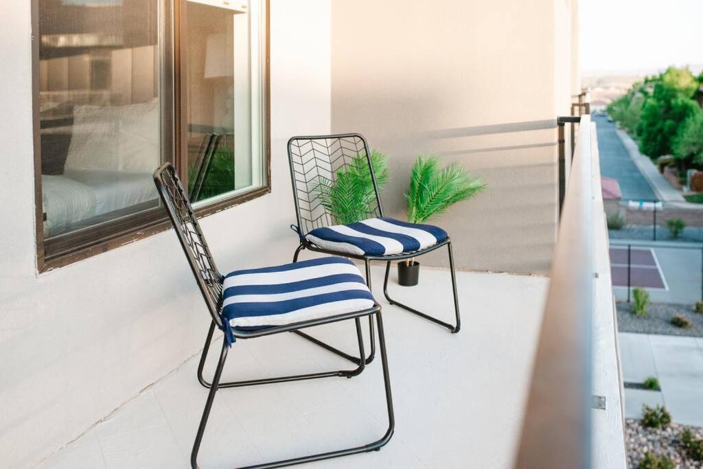 Zen Trail Retreat - New 5 Bedroom Luxury Condo Σεντ Τζορτζ Εξωτερικό φωτογραφία